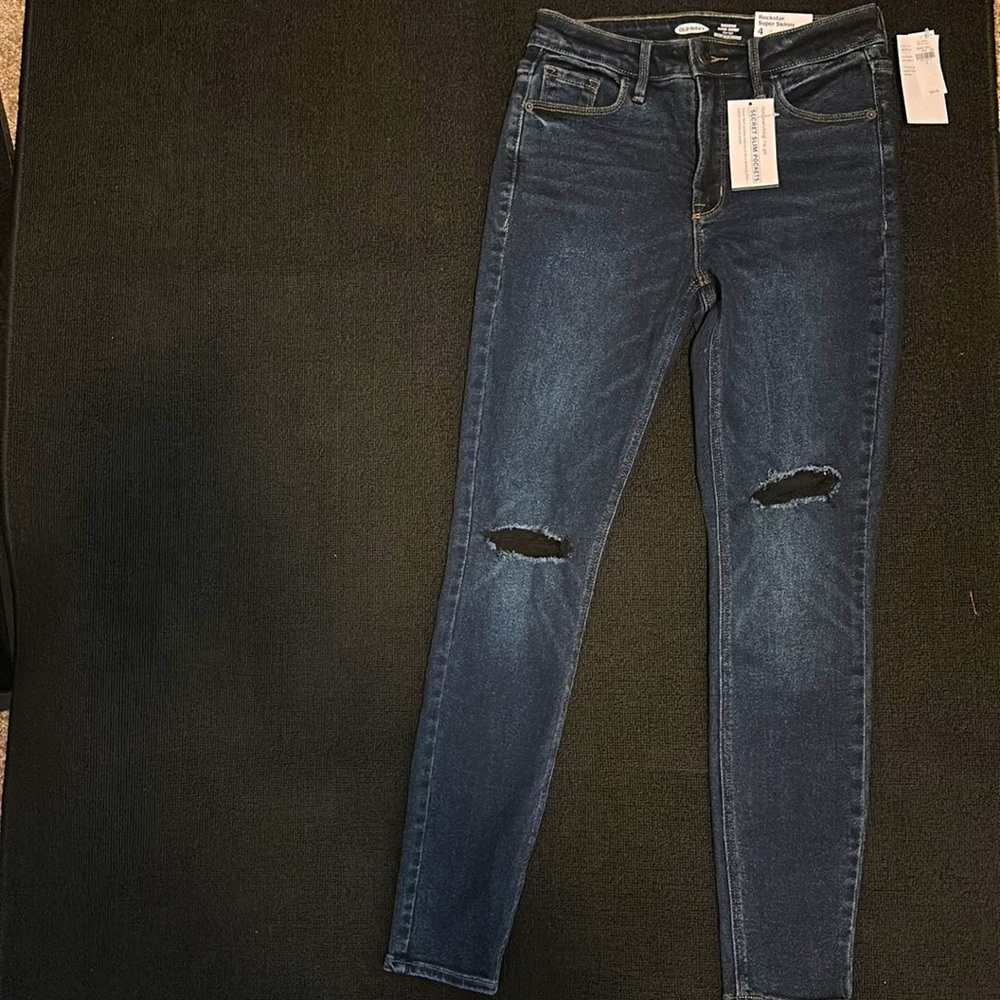 Brand New Old Navy Rockstar Jeans